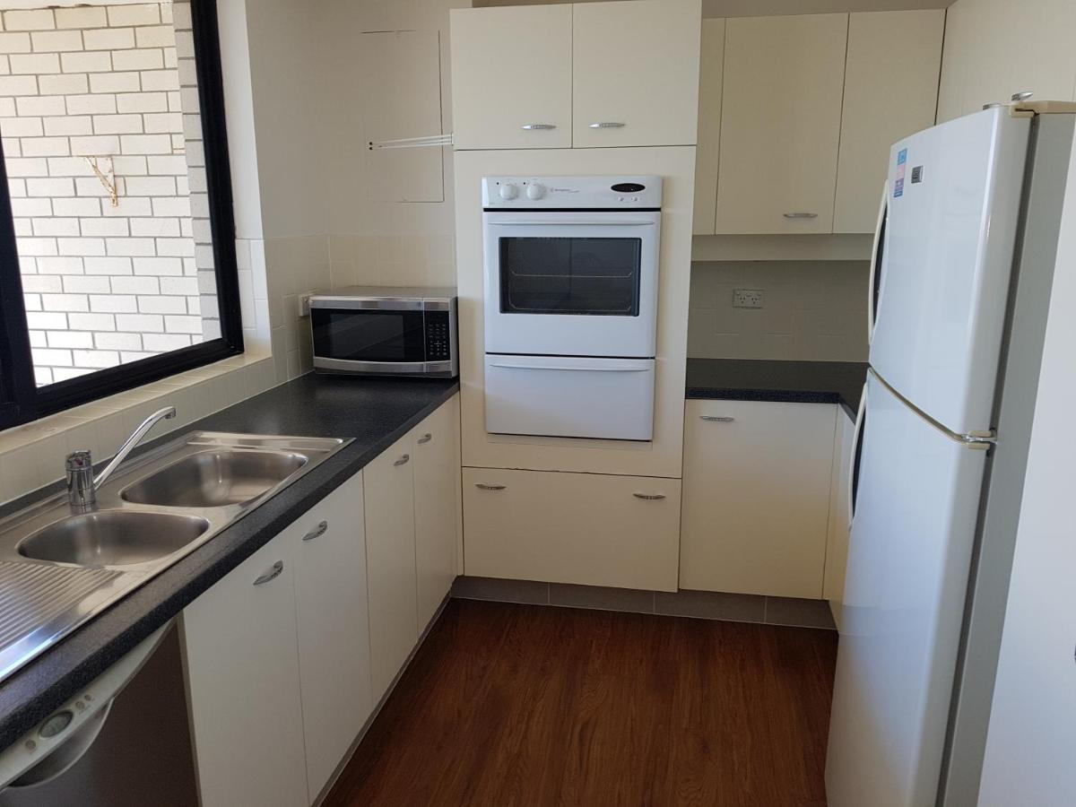 Burgess @ Kings Beach Apartments Caloundra Ngoại thất bức ảnh
